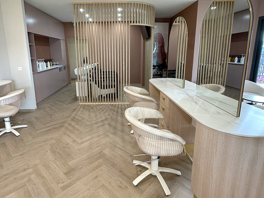 Camille_albane_salon_magenta_05